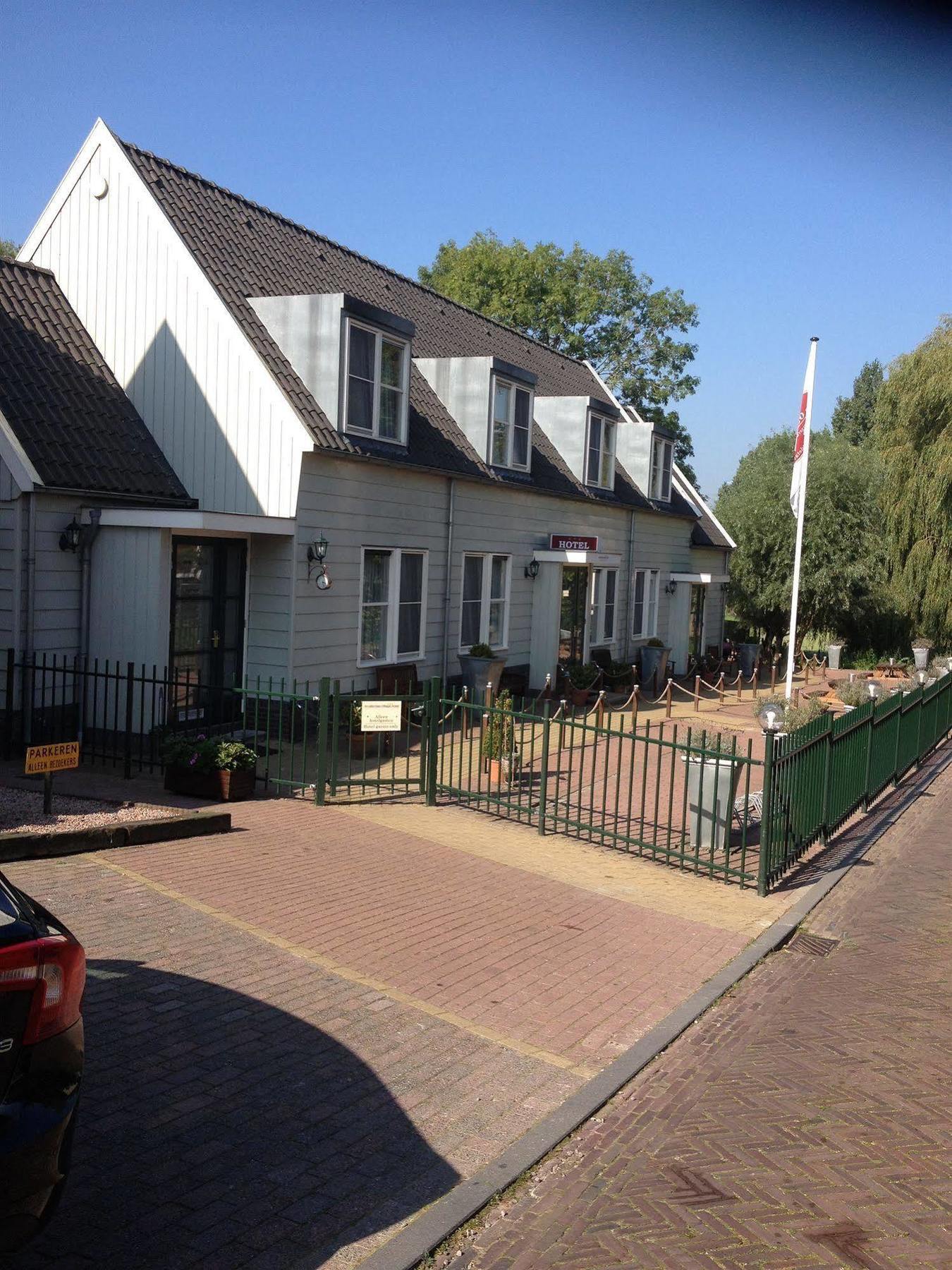 Amsterdam Village Hotel Buitenkant foto
