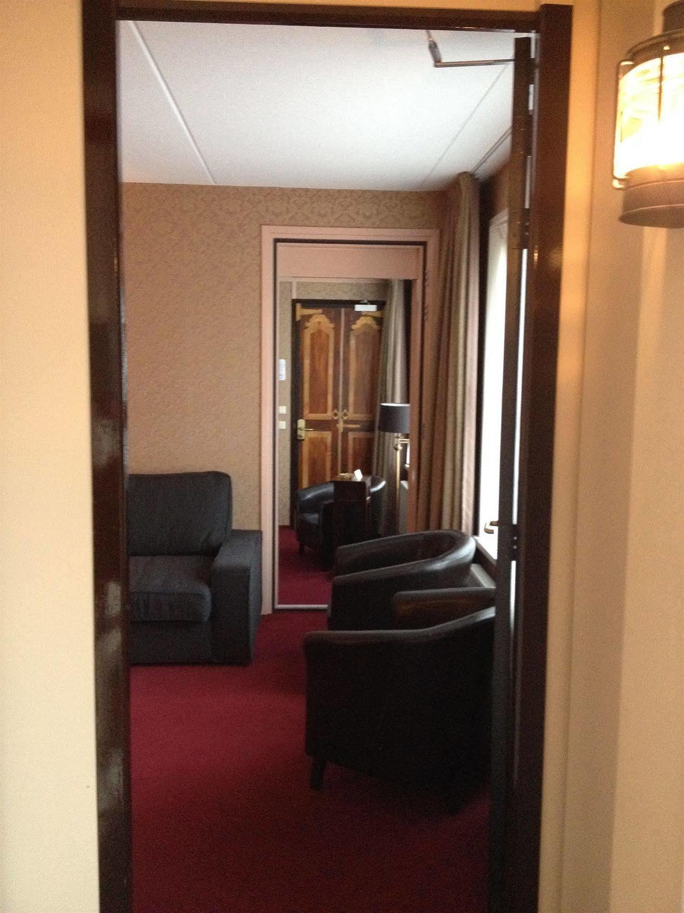 Amsterdam Village Hotel Buitenkant foto