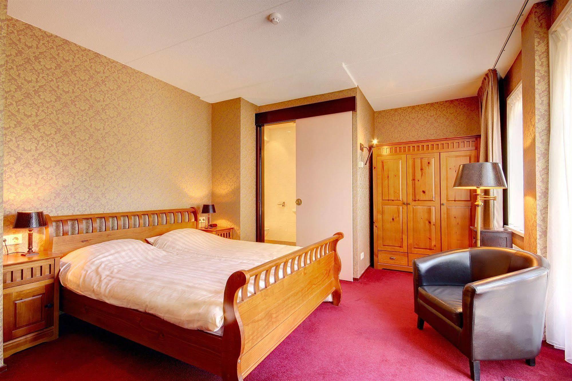 Amsterdam Village Hotel Buitenkant foto